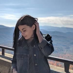 Meet your Posher, Paulina